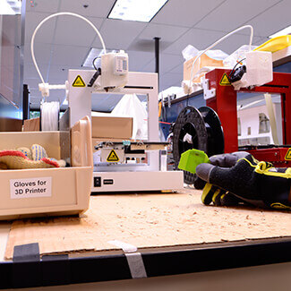 Use PPE to prevent accidents during 3D printing